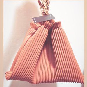 NEW Gold Chain Wristlet Bag